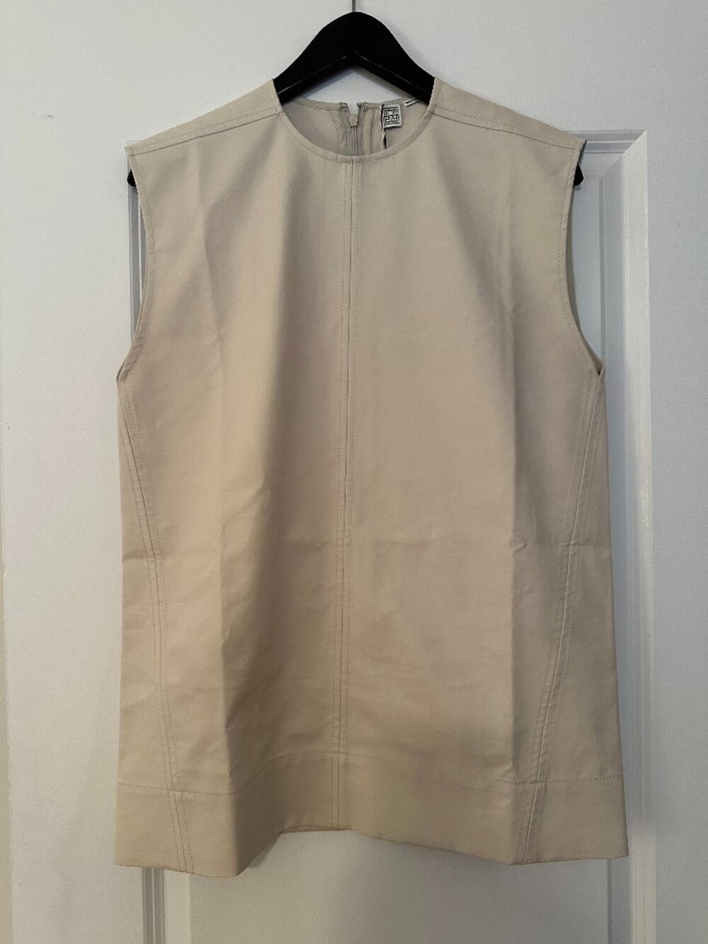 NWT Toteme Beige Cotton Sleeveless Twisted Seam Top - Size 6/38
